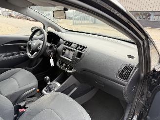 Kia Rio 1.2 CVVT Plus Pack picture 17