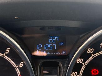 Ford Fiesta 1.0 Titanium picture 17