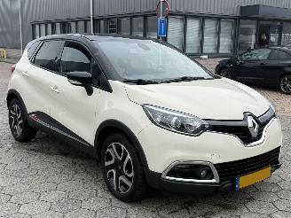 Renault Captur 0.9 TCe Dynamique picture 3