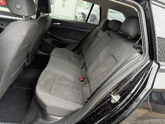Volkswagen Golf Variant 1.0 eTSI Life Business picture 13
