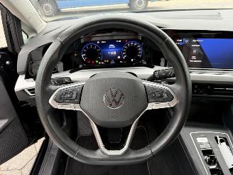 Volkswagen Golf Variant 1.0 eTSI Life Business picture 18