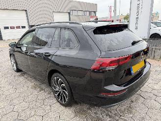 Volkswagen Golf Variant 1.0 eTSI Life Business picture 6