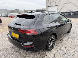 Volkswagen Golf Variant 1.0 eTSI Life Business picture 4