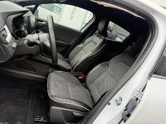Renault Clio 1.6 E-Tech Hybrid 145 Techno picture 12