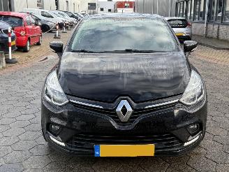Renault Clio 0.9 TCe Limited picture 2