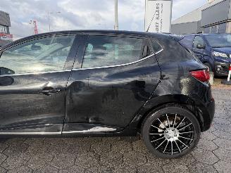 Renault Clio 0.9 TCe Limited picture 8