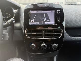 Renault Clio 0.9 TCe Limited picture 17