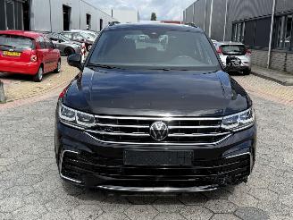 Volkswagen Tiguan 1.5 TSI R-Line AUTOMAAT picture 2