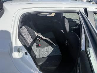Toyota Yaris 1.5 Hybrid Aspiration picture 12