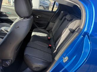 Peugeot 208 1.2 PureTech Allure Pack picture 12
