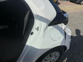 Toyota Yaris 1.5 Hybrid Active picture 11