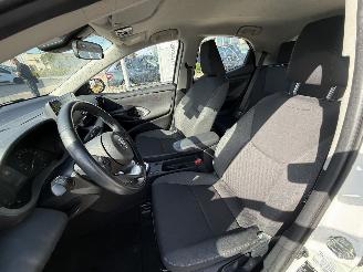 Toyota Yaris 1.5 Hybrid Active picture 15