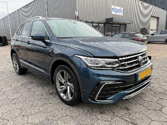 Damaged car Volkswagen Tiguan 1.5 TSI R-Line Business 2023/8