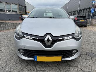 Renault Clio 1.5 dCi ECO Expression picture 2