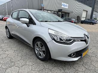 Renault Clio 1.5 dCi ECO Expression picture 3
