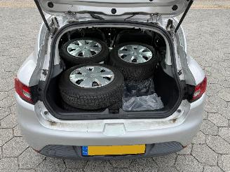 Renault Clio 1.5 dCi ECO Expression picture 11
