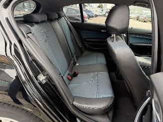 BMW 1-serie 116i picture 14