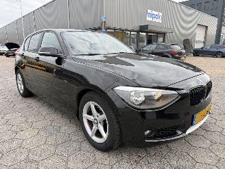 BMW 1-serie 116i picture 3