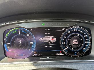 Volkswagen e-Golf E-DITION picture 18