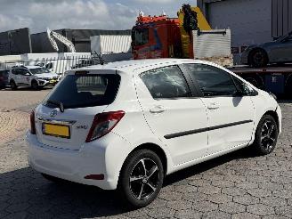 Toyota Yaris 1.0 VVT-i Aspiration picture 4