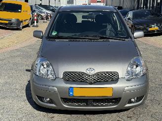 Toyota Yaris 1.3 VVT-i S-Line picture 2