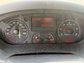 Peugeot Boxer 435 2.2 BlueHDi 140 L2H1 Zwaar Premium picture 9