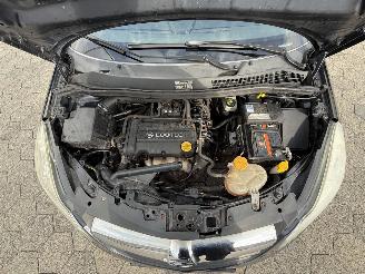 Opel Corsa 1.2-16V Essentia picture 7