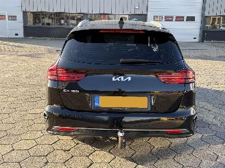 Kia Ceed Sportswagon 1.5 T-GDi AUTOMAAT MHEV DynamicLine picture 5