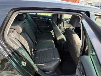 Volkswagen Golf 1.2 TSI Business Edition picture 11