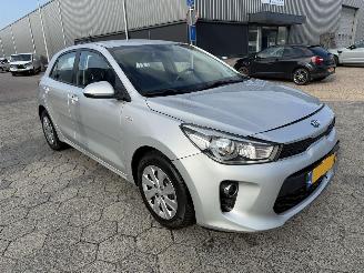 Kia Rio 1.0 TGDI ComfortPlusLine Navigator picture 3