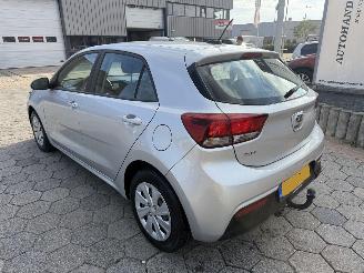 Kia Rio 1.0 TGDI ComfortPlusLine Navigator picture 7