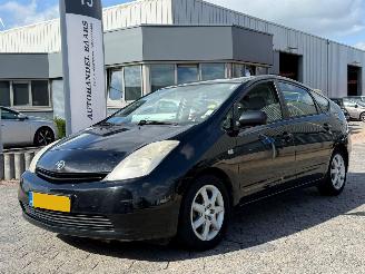 Coche accidentado Toyota Prius 1.5 VVT-i 2006/1