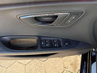 Seat Leon ST 2.0 TSI FR 190PK AUTOMAAT Business Intense picture 17