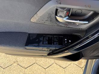 Toyota Auris Touring Sports 1.8 Hybrid Lease picture 18