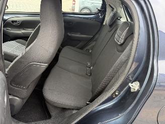 Peugeot 108 1.0 e-VTi Blue Lion picture 11