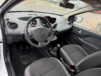 Renault Twingo 1.2 16V Dynamique picture 17