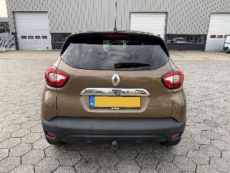 Renault Captur 0.9 TCe Dynamique picture 5