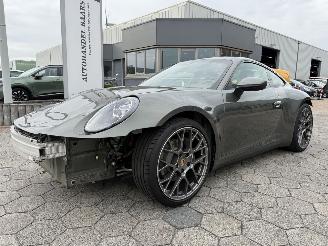 Unfallwagen Porsche 911 Carrera 4 Coupe 992-1 2021/2