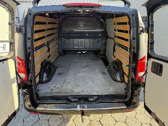 Mercedes Vito 114 CDI Lang picture 13