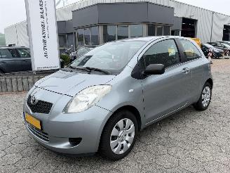 Schadeauto Toyota Yaris 1.0 VVTi Sol 2006/4