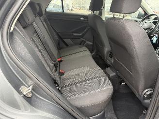 Volkswagen T-Roc T-ROC 1.5 TSI Life Edition picture 9