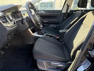 Volkswagen Polo 1.0 TSI Comfortline Business picture 12