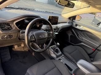 Ford Focus Wagon 1.0 EcoBoost Hybrid Titanium Style picture 17