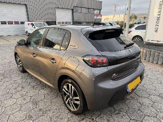 Peugeot 208 1.2 PureTech Style picture 7