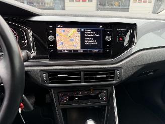 Volkswagen Polo 1.0 TSI Highline Automaat picture 19