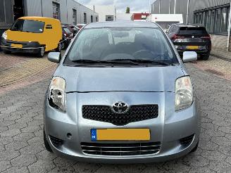 Toyota Yaris 1.3 VVTi Sol picture 2