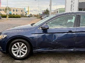 Volkswagen Passat Variant 1.6 TDI Highline AUTOMAAT picture 8