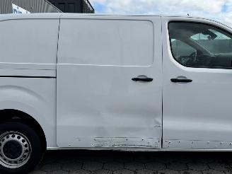 Peugeot Expert 1.5 BlueHDI 120 Standard Premium picture 8