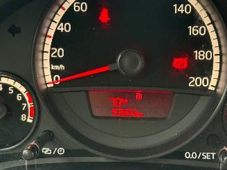 Volkswagen Up! 1.0 groove up! BlueMotion picture 15