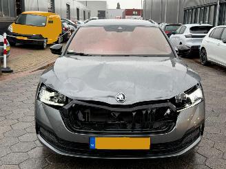 Skoda Octavia Combi 1.0 e-TSI Business Edition picture 2
